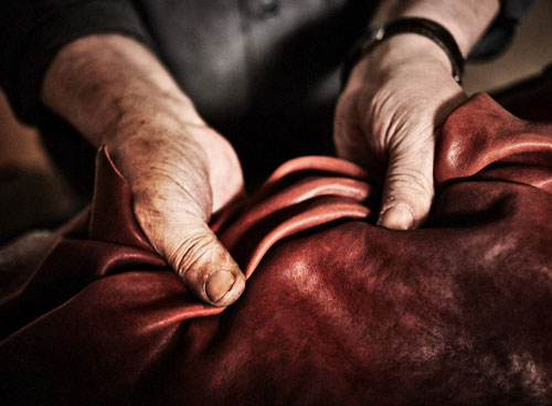 ترفندهای تشخیص چرم طبیعی از مصنوعی