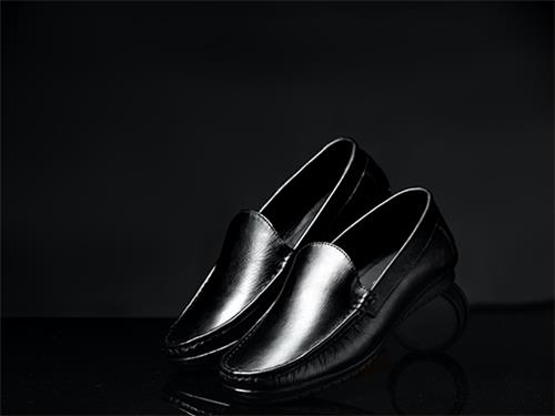 راهنمای خرید کفش چرم