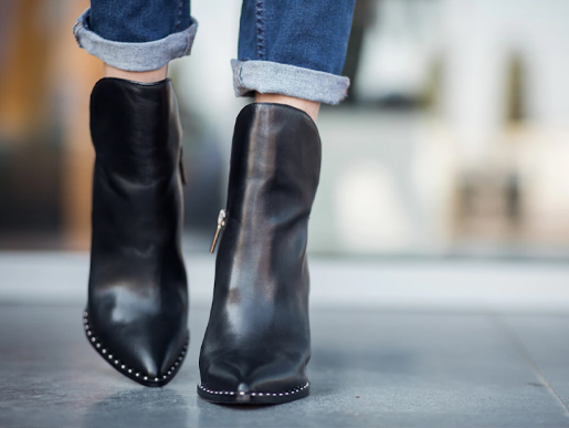 در هنگام خرید بوت چرم زنانه به چه نکاتی دقت کنیم